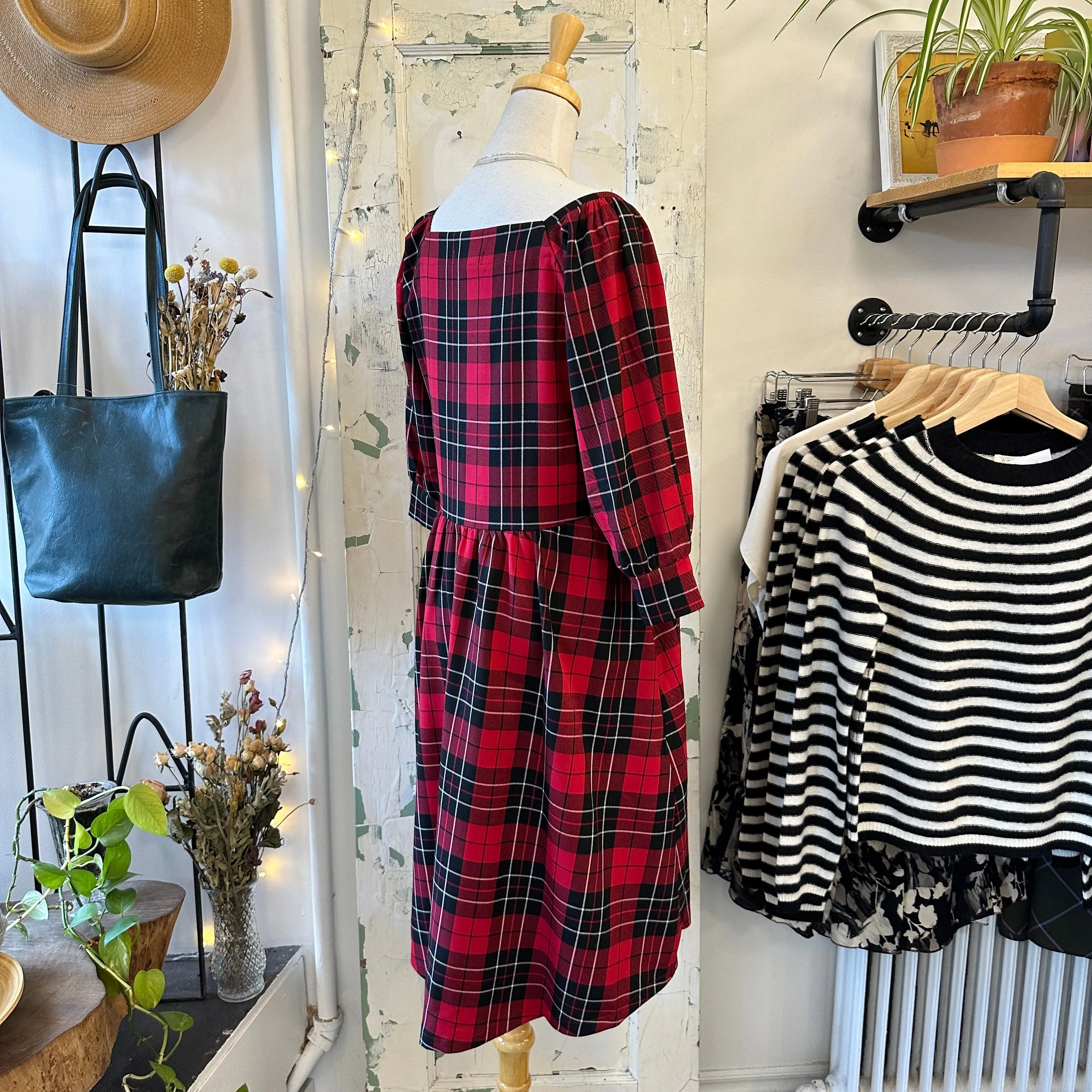 Allison Wonderland // Notebook Dress Red Plaid