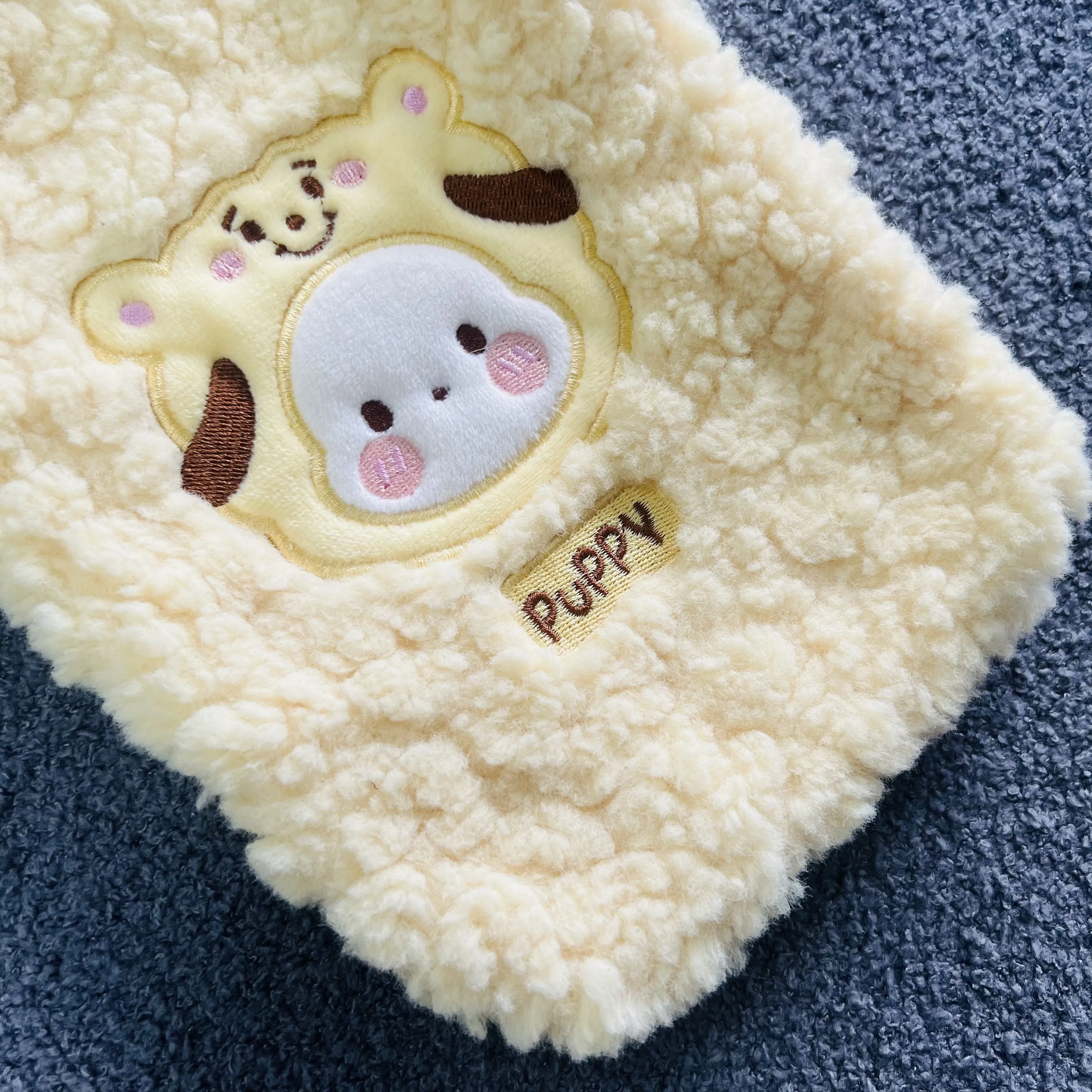 Cute Cartoon Puppy Plush Hot Water Bottle 1000ml/33.81oz - Soft Lamb Wool, Leak-Proof & Explosion-Safe with Detachable Cover for Easy Cleaning