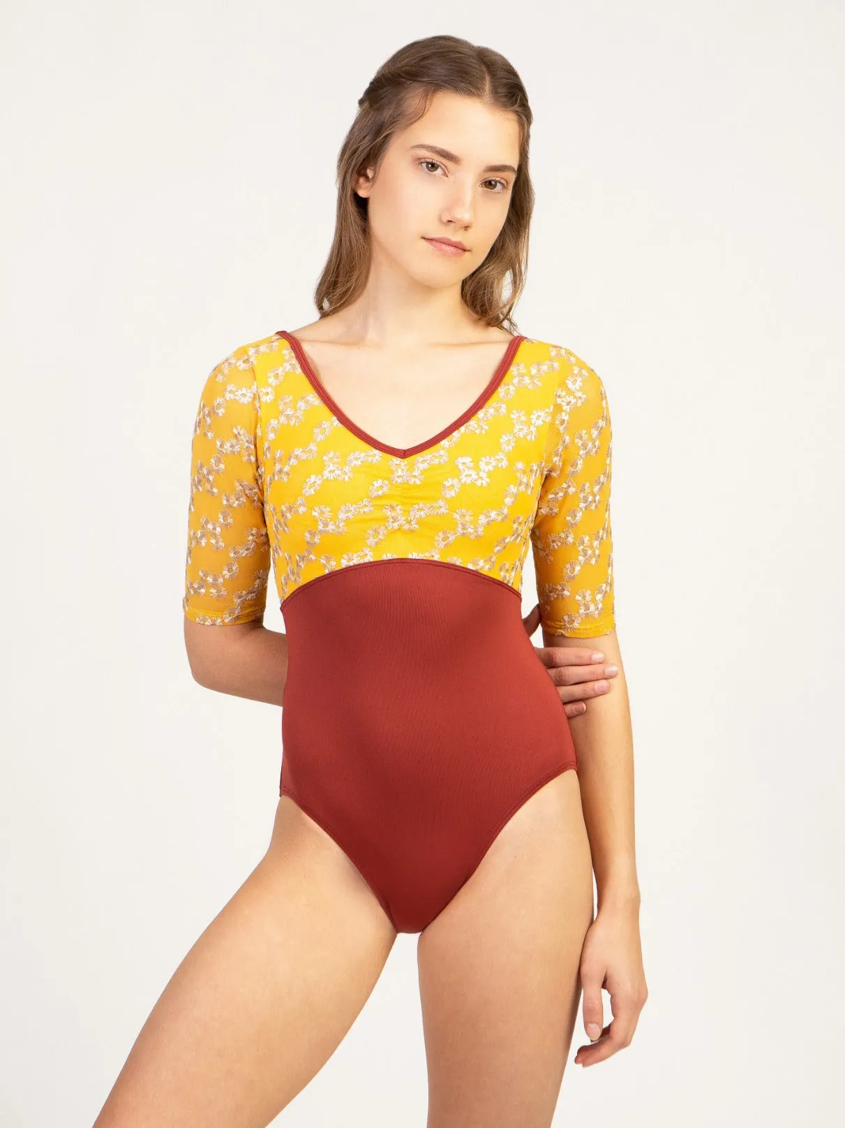 Daisy Chain Pinch Front Half Sleeve Leotard