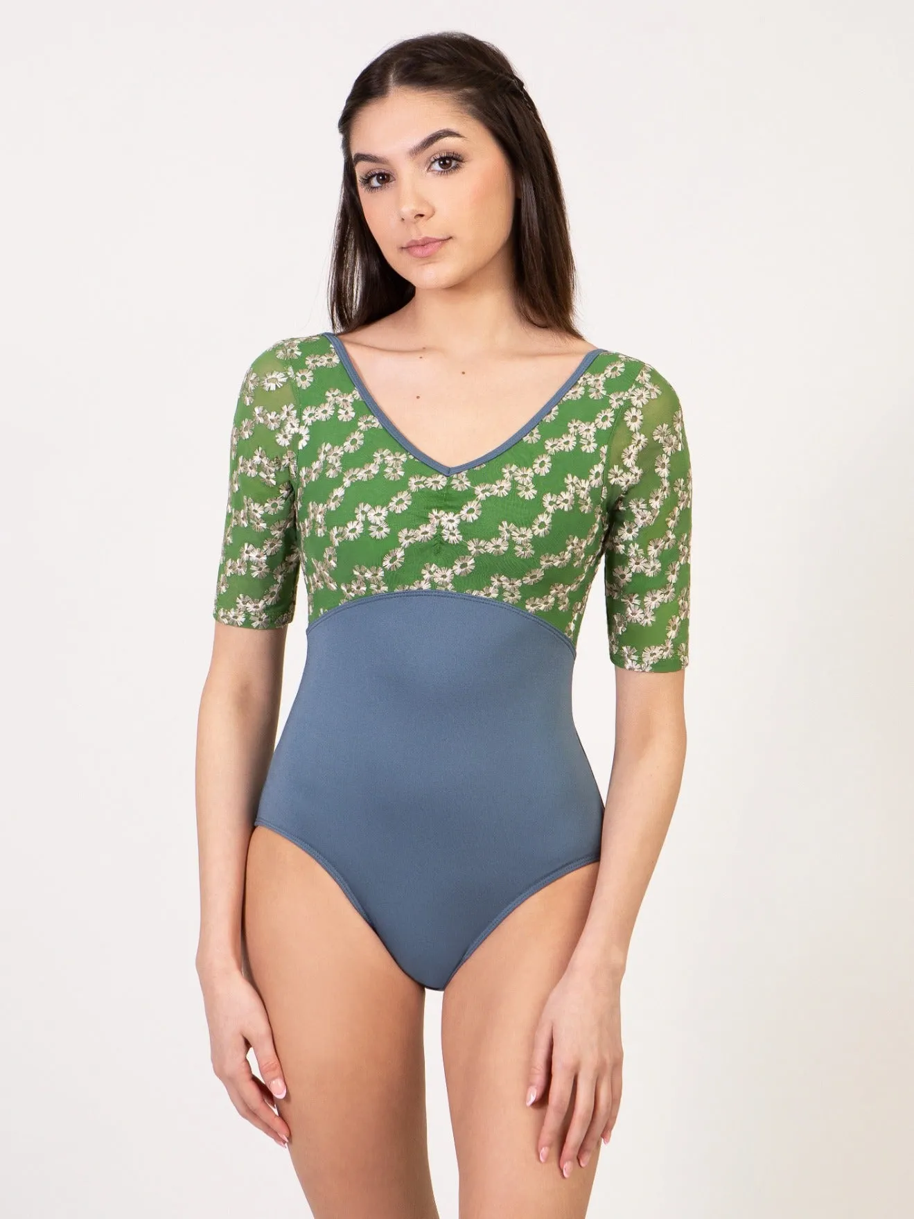 Daisy Chain Pinch Front Half Sleeve Leotard