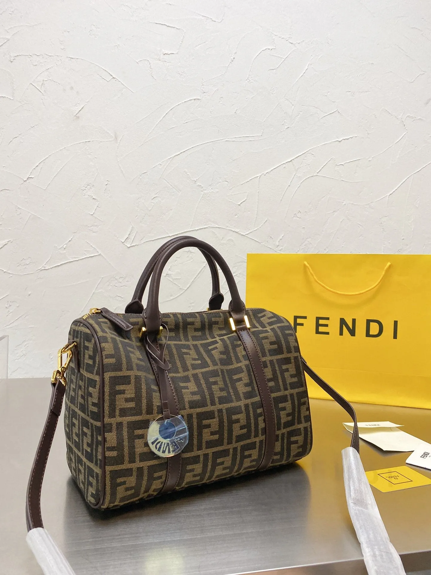 EN   Designer bags by Fendi 209