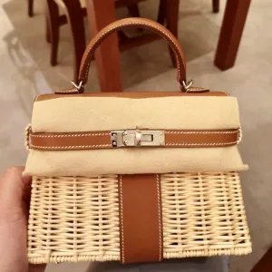 Hermès Kelly Limited Edition 20 Fauve Picnic Barenia Natural Palladium Hardware PHW