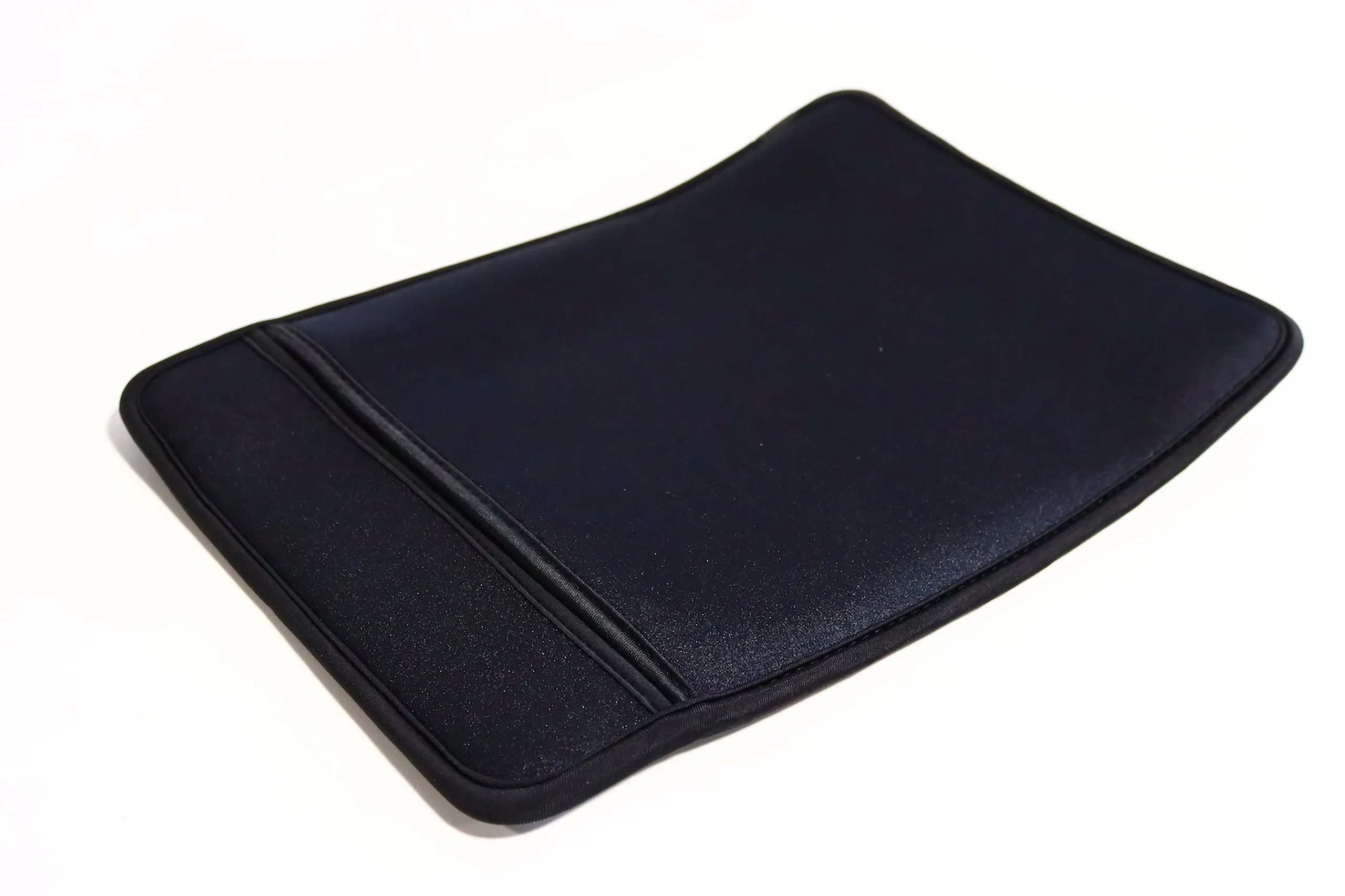 Incase Cover Case (Sleeve) for 13" Notebook, Black