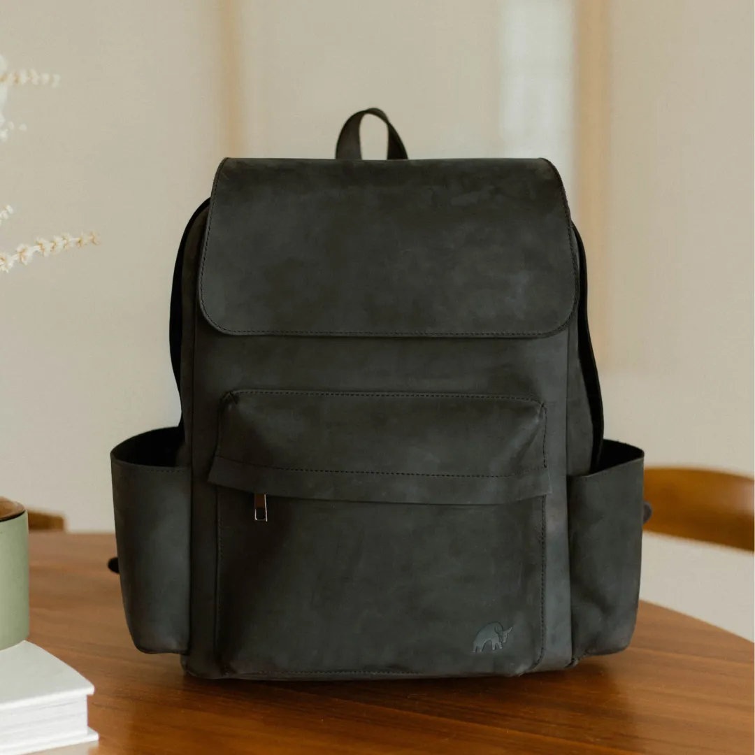 Leather Rugged Backpack - Black Edition