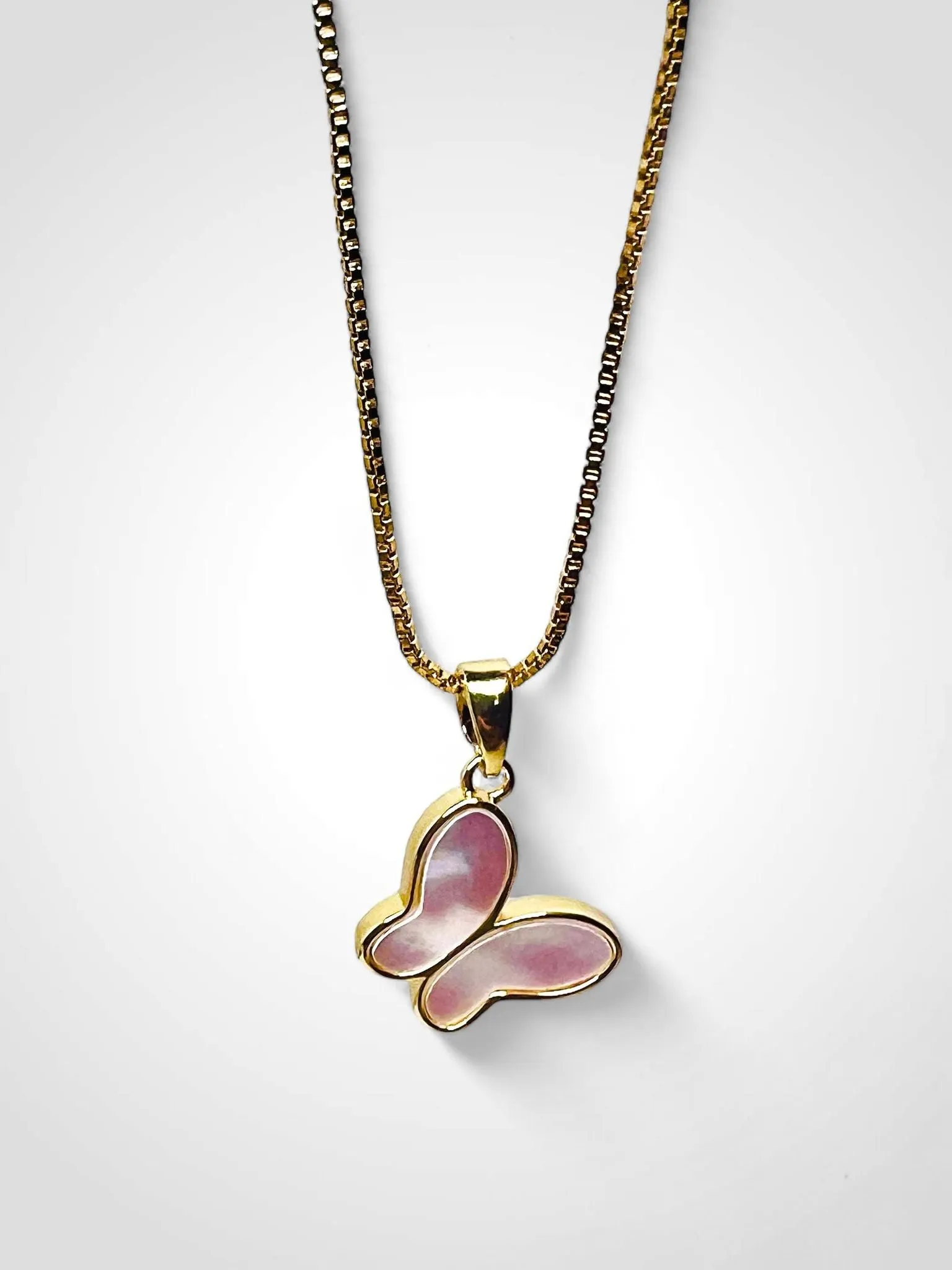 Metamorphosis Pearl Necklace