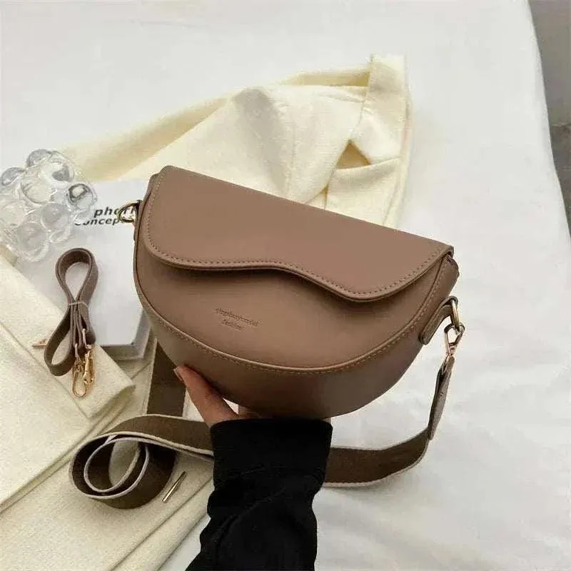 Small Leather Saddle Armpit Bags - Compact, Stylish Design - WSH020