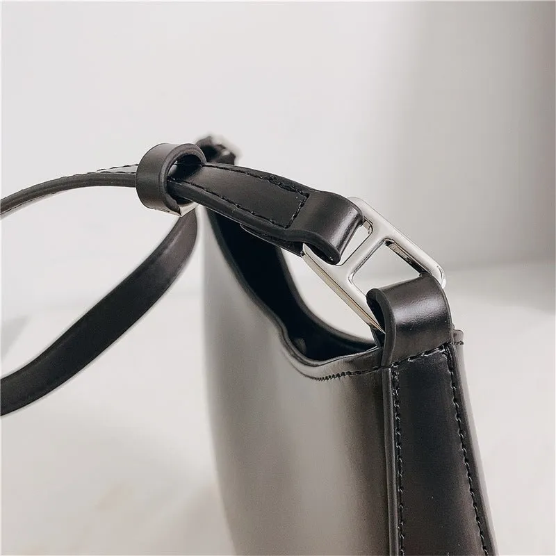 Small leather Underarm Shoulder bag