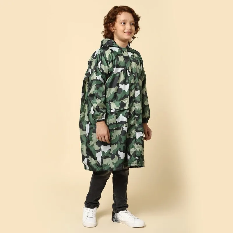 THE CLOWNFISH Laurel Series Kids Waterproof PVC Longcoat with Adjustable Hood & Extra Space for Backpack/Schoolbag Holding. Printed Plastic Pouch. Kid Age-4-5 years (Size-27-Red)