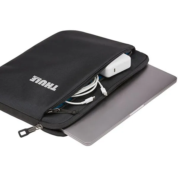 Thule Subterra Sleeve for 15" MacBook - Black