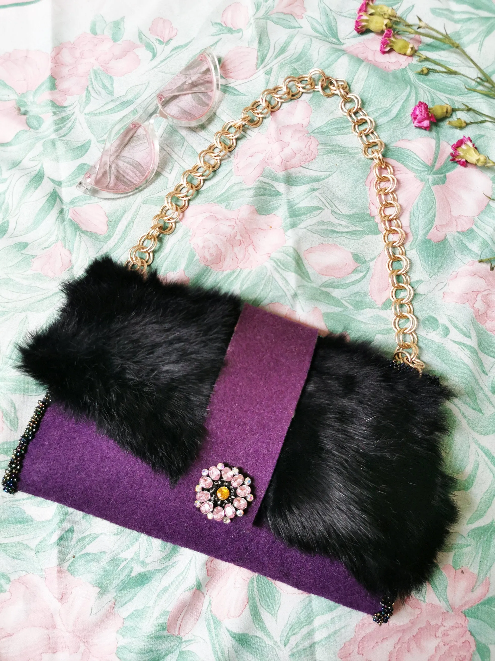 Vintage 90s 00s purple felt & faux fur mini shoulder ba